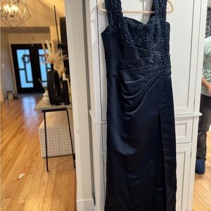 Elegant Black Evening Dress